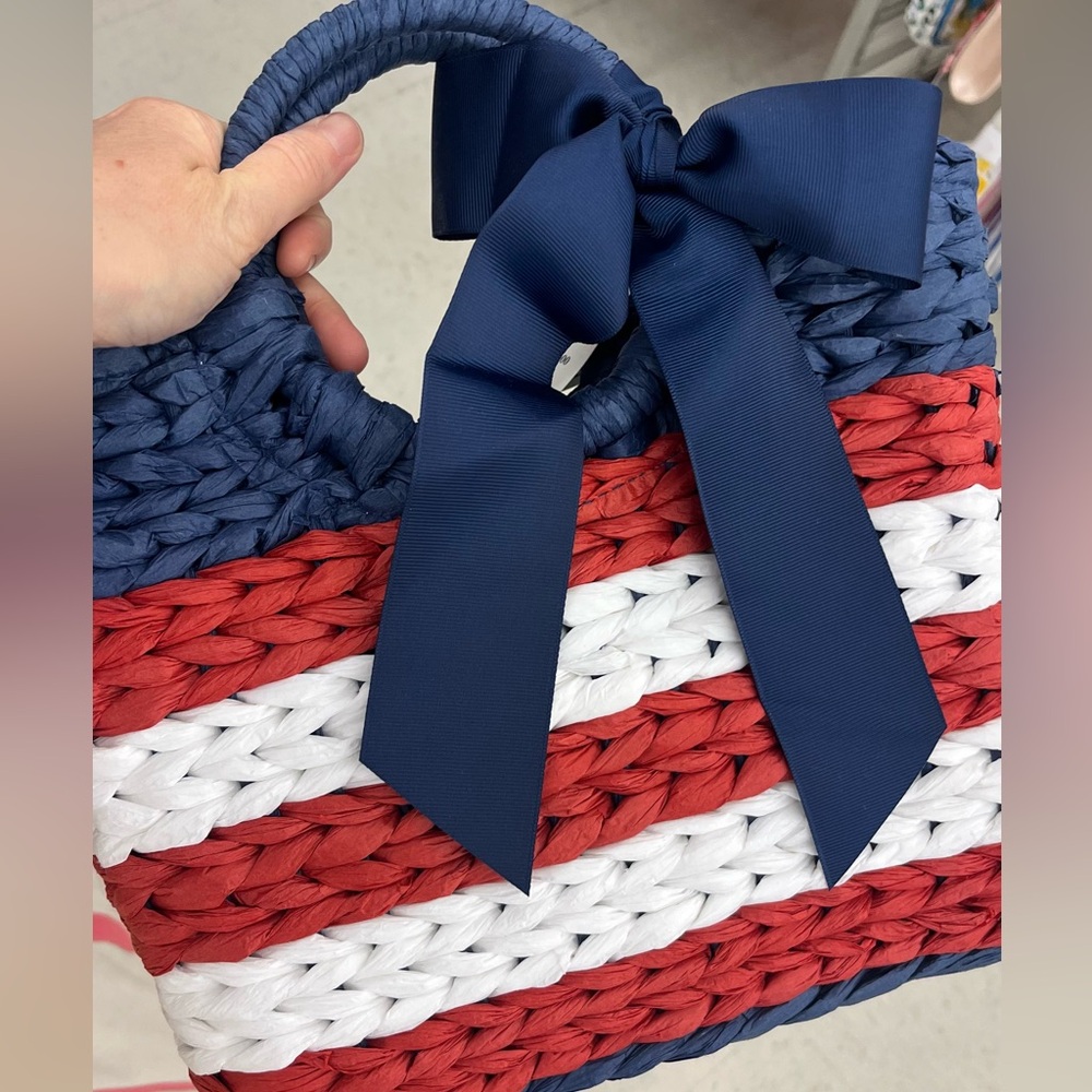 Brand new festive red white blue bow tote